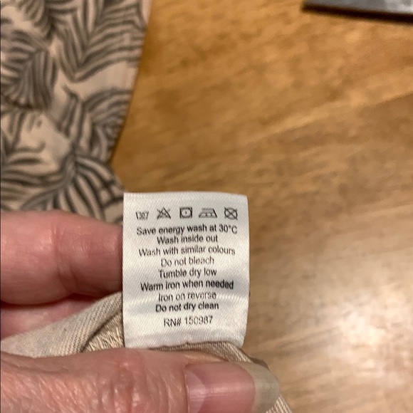 Rylee + Cru Black and White Boxy Cap Sleeve Blouse - Picture 6 of 7